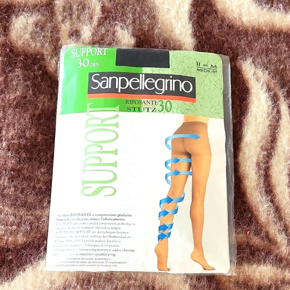 NWT Sanpellegrino support beautiful hose,made in 🇮🇹 Italy - Picture 1 of 7
